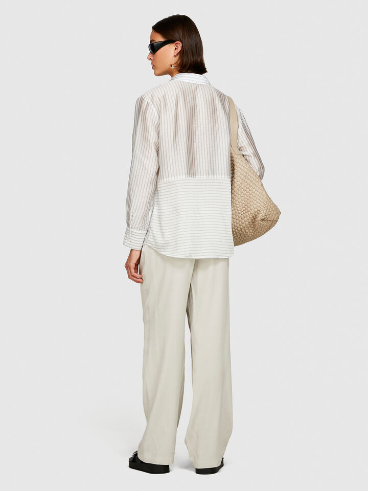 Low-waisted flared fit trousers - women's flared trousers - Beige | Sisley image number 3